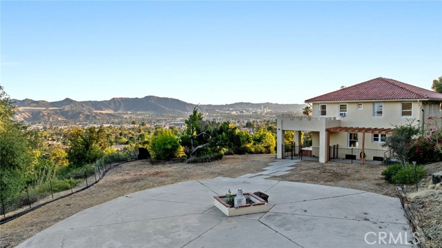 1220 E Providencia Avenue, Burbank CA: https://media.crmls.org/medias/2543ef98-8a1d-4938-ab1e-cb7949fc781c.jpg