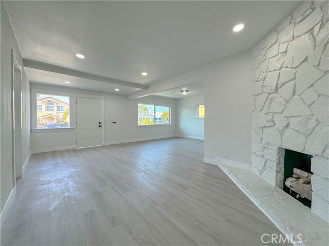 Detail Gallery Image 9 of 27 For 232 W 61st St, Los Angeles,  CA 90003 - 3 Beds | 2/1 Baths