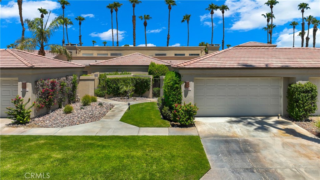 MLS #OC25168664 img 1