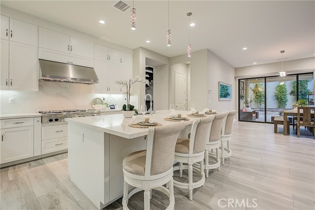 25440c54 1ea3 4e64 Bdbc 77c1f2617e07