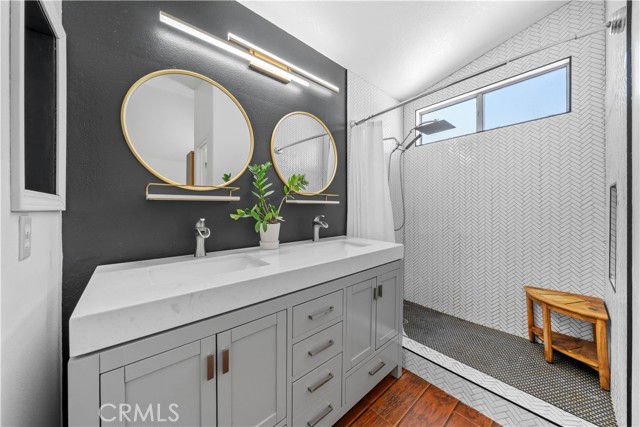 815 Autumn Lane, Corona CA: https://media.crmls.org/medias/254459d3-8e92-4e7f-97ed-99866d57838f.jpg
