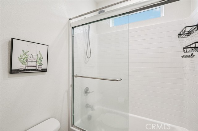 Detail Gallery Image 15 of 38 For 32691 Brunello Way, Temecula,  CA 92591 - 4 Beds | 3 Baths