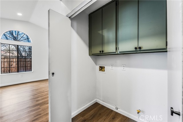 Detail Gallery Image 33 of 42 For 2049 Millcreek Way, Palmdale,  CA 93551 - 4 Beds | 2 Baths