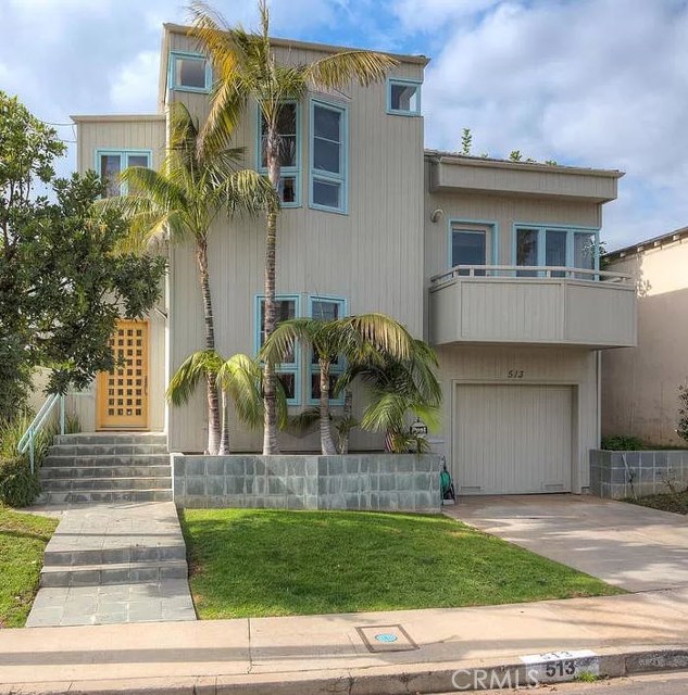 513 Beirut Pacific Palisades, California Perfect location, close to the Villiage and the Caruso development. The spacious kitchen offers granite countertops and a lot of cabinet space. Nice balcony off of the master bedroom, vaulted ceilings, walk-in closet. Plus, balcony's off of the other two upstairs bedrooms. There's a large office that can be a 4th bedroom. There is even an elevator, as well! Beautiful tiled backyard for BBQ and entertainment.
