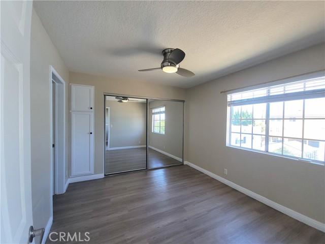 Detail Gallery Image 6 of 15 For 1201 Belmont Ave. #302,  Long Beach,  CA 90804 - 2 Beds | 2 Baths