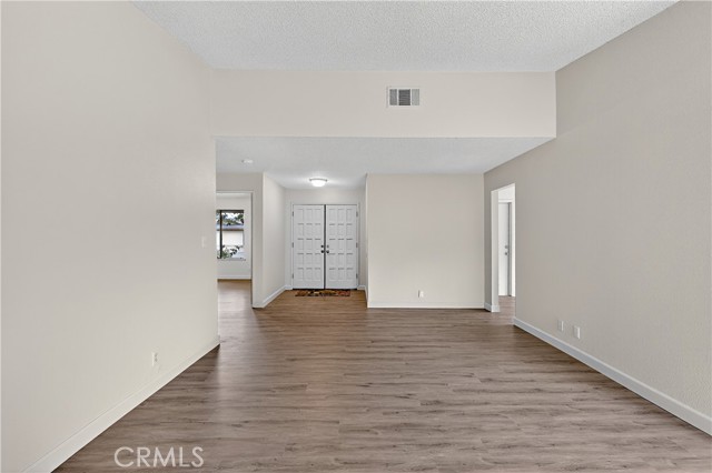 Detail Gallery Image 4 of 52 For 3338 Columbia, Merced,  CA 95340 - 4 Beds | 2 Baths