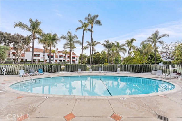 Detail Gallery Image 43 of 51 For 19431 Ranch Ln #101,  Huntington Beach,  CA 92648 - 4 Beds | 3/1 Baths