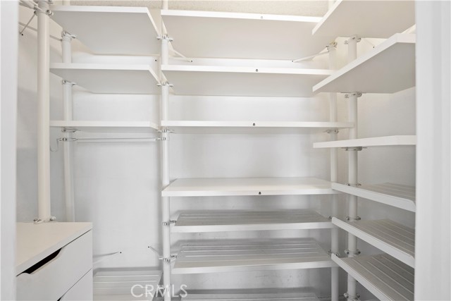 Detail Gallery Image 18 of 28 For 20110 Cohasset St #22,  Winnetka,  CA 91306 - 3 Beds | 2/1 Baths