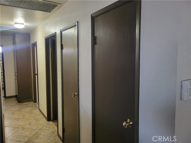 Detail Gallery Image 15 of 36 For 445 Fenmore Dr, Barstow,  CA 92311 - 4 Beds | 2 Baths