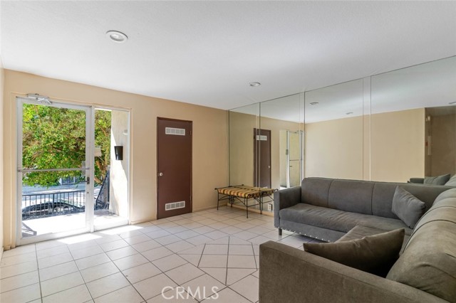 Detail Gallery Image 24 of 25 For 13543 Moorpark St #7,  Sherman Oaks,  CA 91423 - 2 Beds | 2 Baths