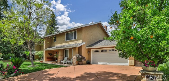Detail Gallery Image 2 of 60 For 23050 Humming Bird Way, Calabasas,  CA 91302 - 4 Beds | 2/1 Baths