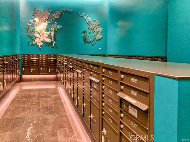 Detail Gallery Image 22 of 40 For 400 S Broadway #1703,  Los Angeles,  CA 90013 - 2 Beds | 2 Baths