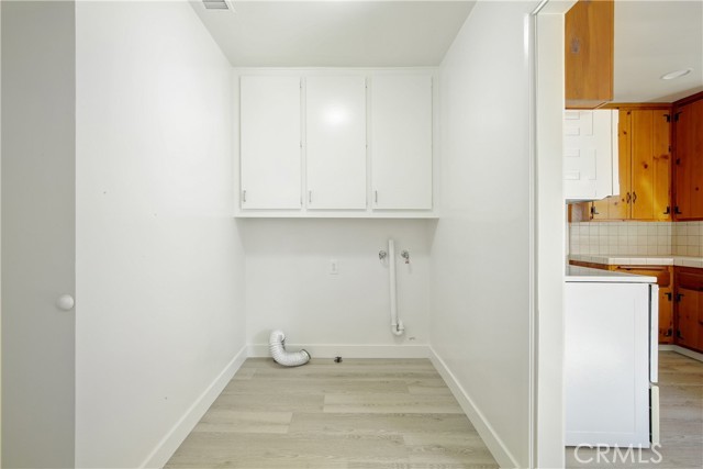 Detail Gallery Image 11 of 38 For 8620 Lubec St, Downey,  CA 90240 - 3 Beds | 2 Baths