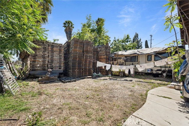 Detail Gallery Image 16 of 37 For 673 W 9th St, San Bernardino,  CA 92410 - 4 Beds | 2 Baths