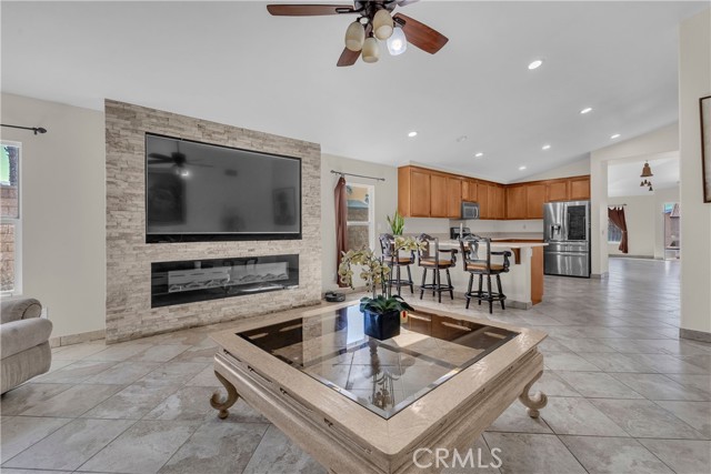 Detail Gallery Image 3 of 18 For 48734 Chichen Itza, Coachella,  CA 92236 - 4 Beds | 2 Baths