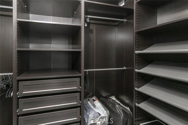 Detail Gallery Image 15 of 22 For 7947 1/2 Ethel Ave, North Hollywood,  CA 91605 - 3 Beds | 2 Baths