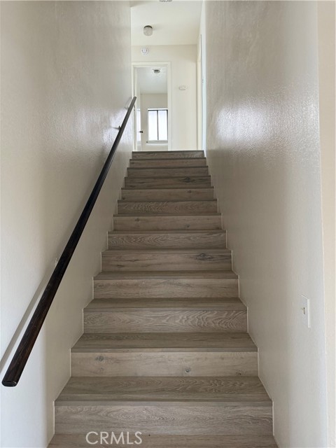 Detail Gallery Image 9 of 18 For 13715 Hidden Valley, Victorville,  CA 92395 - 4 Beds | 3 Baths