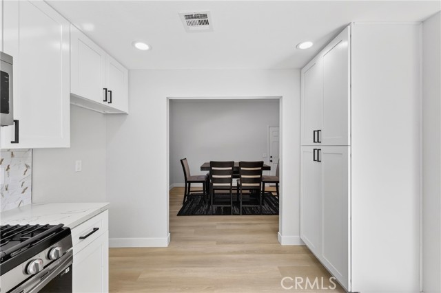 Detail Gallery Image 17 of 63 For 6568 Avenida Mariposa, Jurupa Valley,  CA 92509 - 4 Beds | 2 Baths