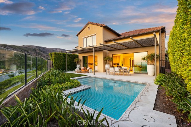 137 Prestigo, Irvine CA: https://media.crmls.org/medias/254b6b59-e3f3-4ceb-8bab-2bce5ec487d6.jpg