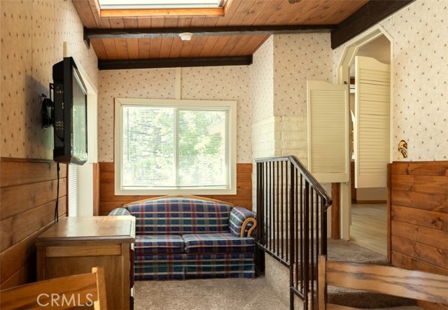 Detail Gallery Image 18 of 39 For 789 Iris Dr, Big Bear Lake,  CA 92315 - 3 Beds | 3 Baths