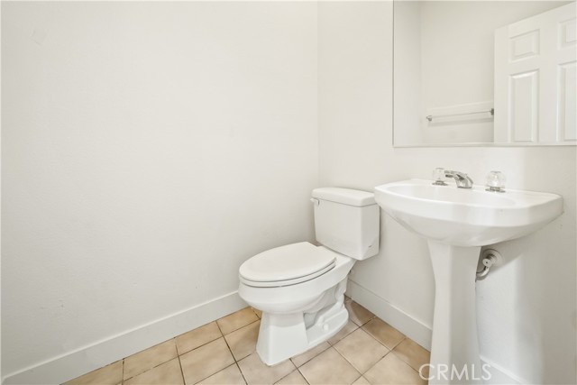 Detail Gallery Image 23 of 30 For 17824 Elm Ct, Carson,  CA 90746 - 3 Beds | 2/1 Baths