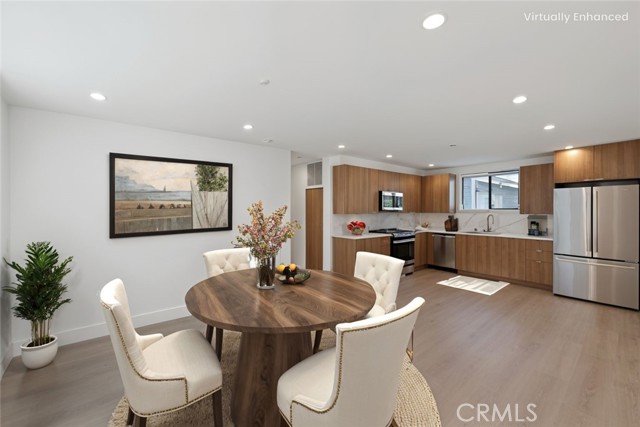 Detail Gallery Image 4 of 13 For 4812 Mascot St, Los Angeles,  CA 90019 - 3 Beds | 3 Baths