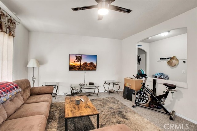 Detail Gallery Image 6 of 50 For 1010 Sunrise Ave, Twentynine Palms,  CA 92277 - 3 Beds | 2 Baths