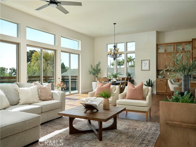 Detail Gallery Image 8 of 26 For 208 Larchmont Dr, Arroyo Grande,  CA 93420 - 4 Beds | 4 Baths