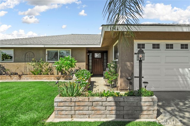 3 Bed Home for Sale in Bloomington, California