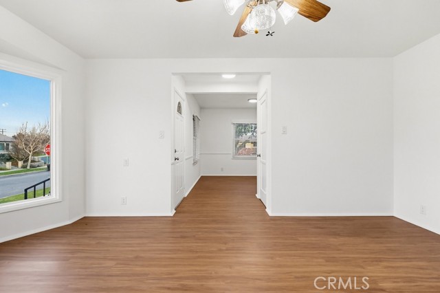 Detail Gallery Image 16 of 53 For 2836 Flangel, Lakewood,  CA 90712 - 3 Beds | 2 Baths