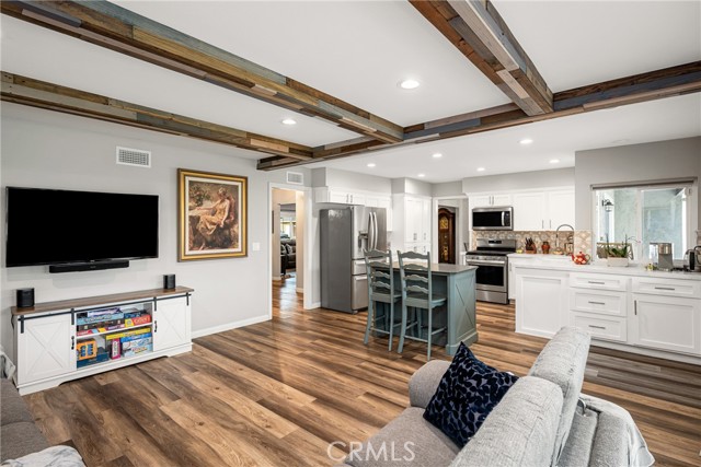 1624 Kingston Road, Placentia CA: https://media.crmls.org/medias/2551f9ef-1ebc-45af-bc9e-58cf980dbaf5.jpg