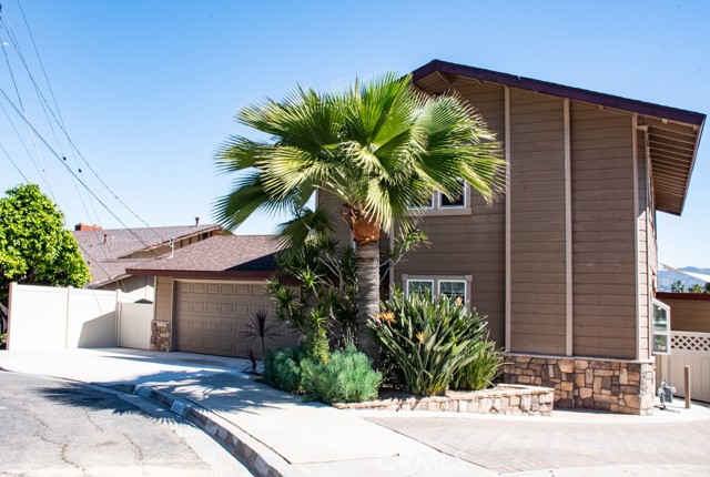 Detail Gallery Image 7 of 68 For 933 Eastside Rd, El Cajon,  CA 92020 - 3 Beds | 2/1 Baths