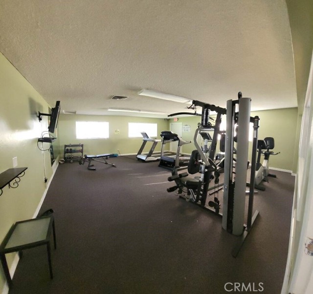 Detail Gallery Image 21 of 22 For 3524 E Ave R #109,  Palmdale,  CA 93550 - 4 Beds | 2 Baths