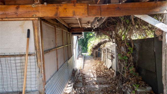 Detail Gallery Image 16 of 29 For 449 N Virgil, Los Angeles,  CA 90004 - 2 Beds | 2 Baths