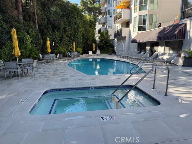 Detail Gallery Image 13 of 13 For 8530 Holloway Dr #418,  Los Angeles,  CA 90069 - 1 Beds | 1 Baths