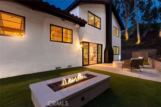 4885 Winnetka Avenue, Woodland Hills CA: https://media.crmls.org/medias/2553e4d5-41db-4048-9a25-aa5a1944eec2.jpg