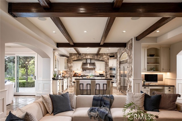 Image 11 of 71 For 11262 Skyline