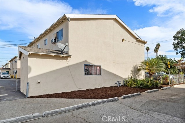 Detail Gallery Image 36 of 41 For 637 N Anna Dr, Anaheim,  CA 92805 - – Beds | – Baths