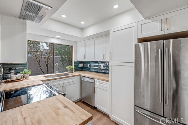 Detail Gallery Image 8 of 21 For 3010 E via Taranto, Anaheim,  CA 92806 - 3 Beds | 1/1 Baths