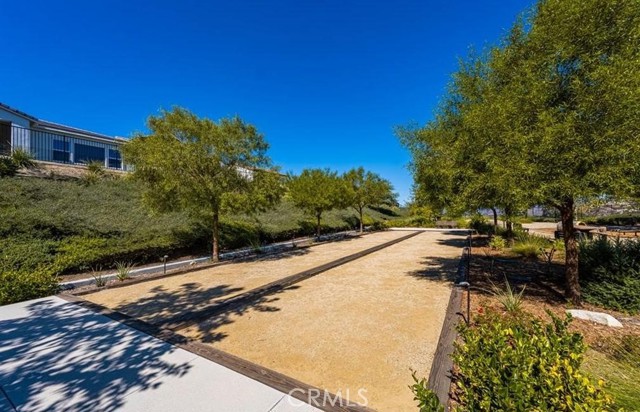 Detail Gallery Image 48 of 72 For 18696 Cedar Crest Dr, Canyon Country,  CA 91387 - 3 Beds | 2/1 Baths