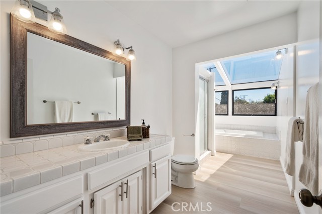 1122 Cranbrook Avenue, Torrance CA: https://media.crmls.org/medias/2555f084-a785-4db4-8239-ac22e0f61910.jpg