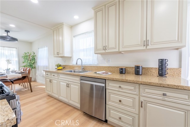 Detail Gallery Image 18 of 26 For 10106 Capistrano Ave, South Gate,  CA 90280 - – Beds | – Baths