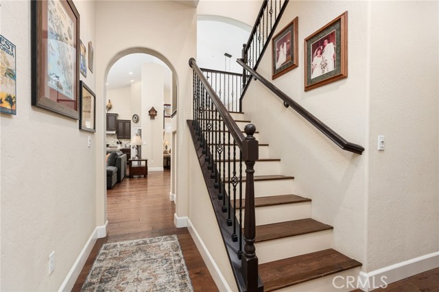 3236 Ashcroft Avenue, Clovis CA: https://media.crmls.org/medias/2556d697-b5a0-488b-a09b-e26e8b3a5ee0.jpg