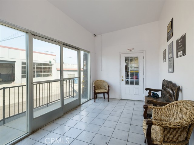 Image 3 of 41 For 713 El Segundo Boulevard