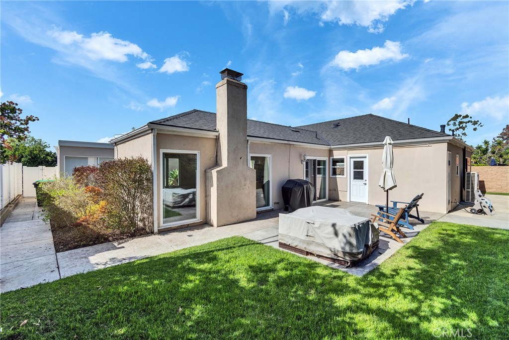 2968 Alta Laguna Boulevard