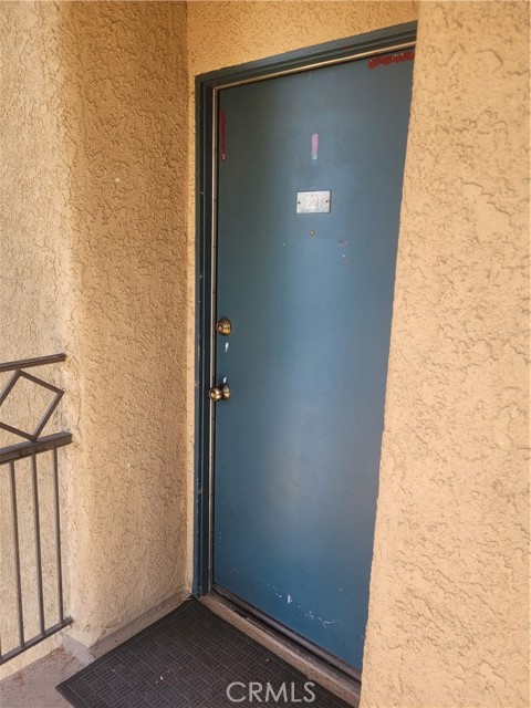 Detail Gallery Image 16 of 17 For 10331 Lindley Ave #221,  Porter Ranch,  CA 91326 - 3 Beds | 2 Baths