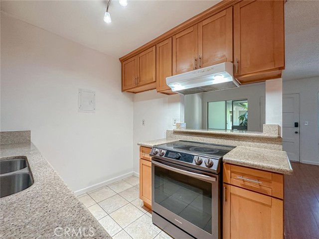 Detail Gallery Image 18 of 46 For 3045 E Theresa #8,  Long Beach,  CA 90814 - 1 Beds | 1 Baths