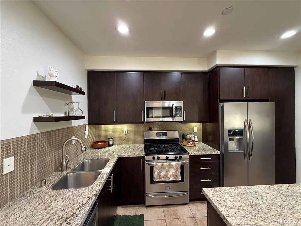 2230 Indus Way - photo 8