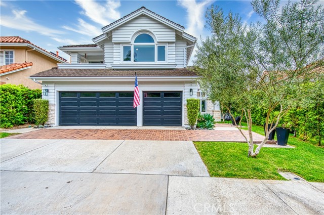 Detail Gallery Image 2 of 29 For 16 Vintage, Laguna Niguel,  CA 92677 - 5 Beds | 3 Baths