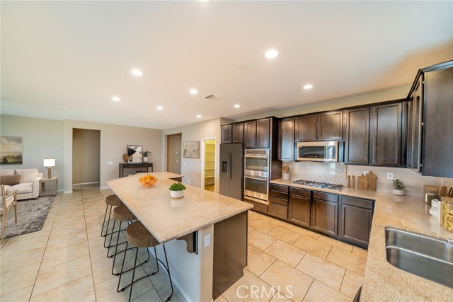 11060 Rocky Ridge Road, Moreno Valley CA: https://media.crmls.org/medias/255b6e56-e2e9-4783-a341-b3f7ebef64cd.jpg